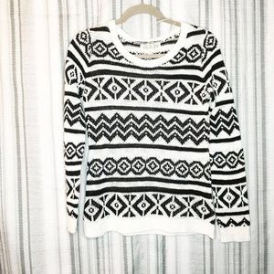 Pink Rose Aztec Black & White Sweater Size Small